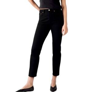 Levi’s 501 Original Cropped Jeans in Dark Black Women’s 24/28